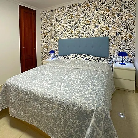 Cristianos Pool And Terrace Apartment